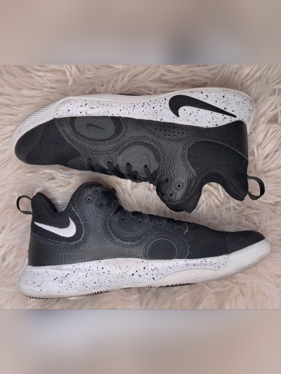 Nike Other - Nike Fly By Mid 2 Basketball Shoes Size 9